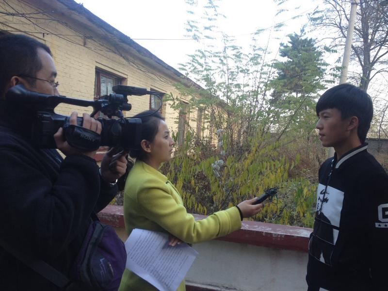 忻州电视台对我校就业情况进行了采访